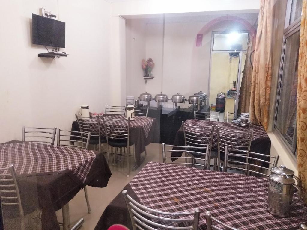 Дармсала: Hotel Anuj Regency