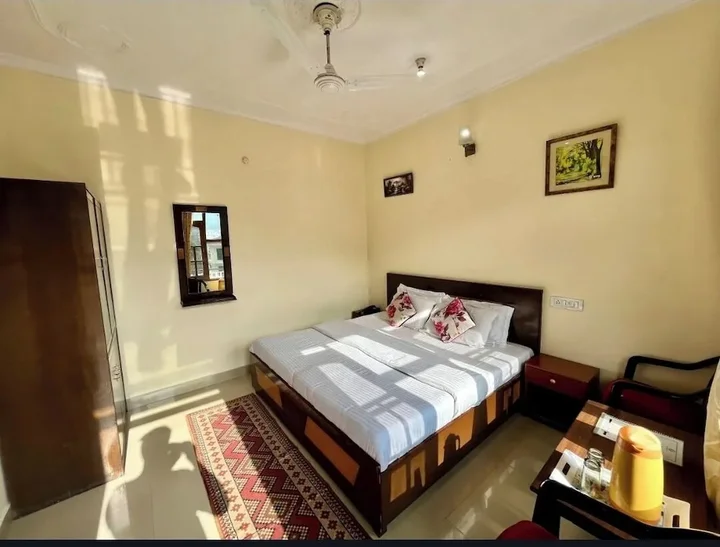 Дармсала: Hotel Anuj Regency
