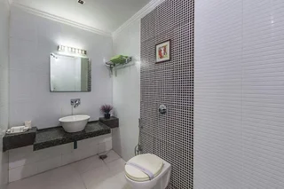 Гувахати: Hotel Aarian Aatithya