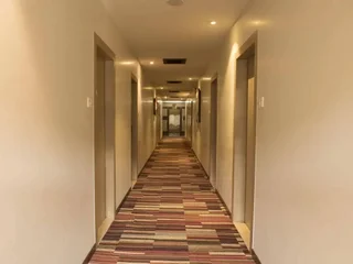 Гувахати: Hotel Pragati Manor