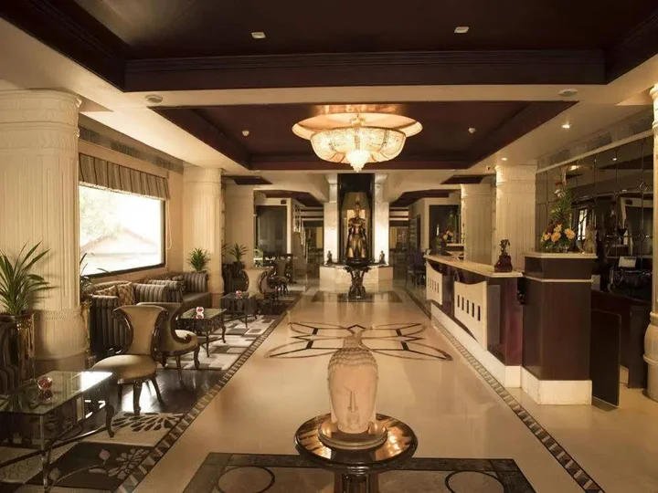 Гувахати: Hotel Pragati Manor