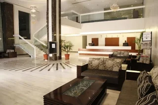 Индаур: Hotel Mangal City
