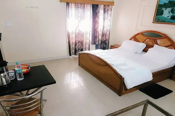 Джайпур: Hotel Purohit Sindhi Camp