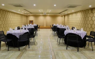 Аурангабад: Hotel Grand Kailash