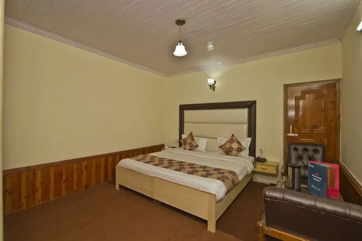 Манали: Hotel Pine Grove