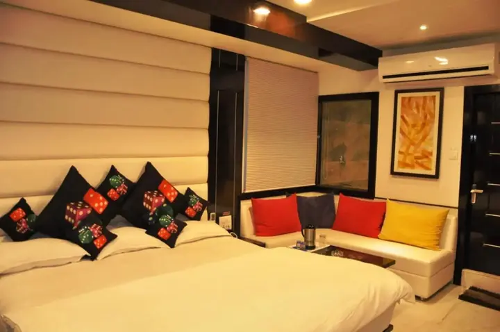 Бедагхат: Hotel Vijan Palace Jabalpur