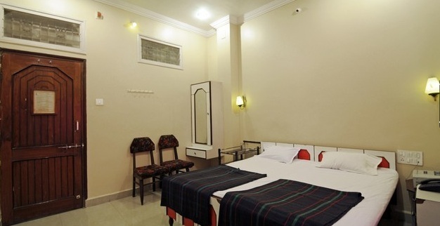 Нагпур: Hotel Blue Diamond
