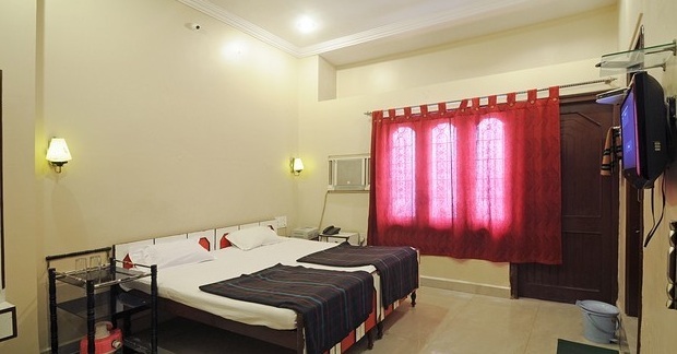 Нагпур: Hotel Blue Diamond