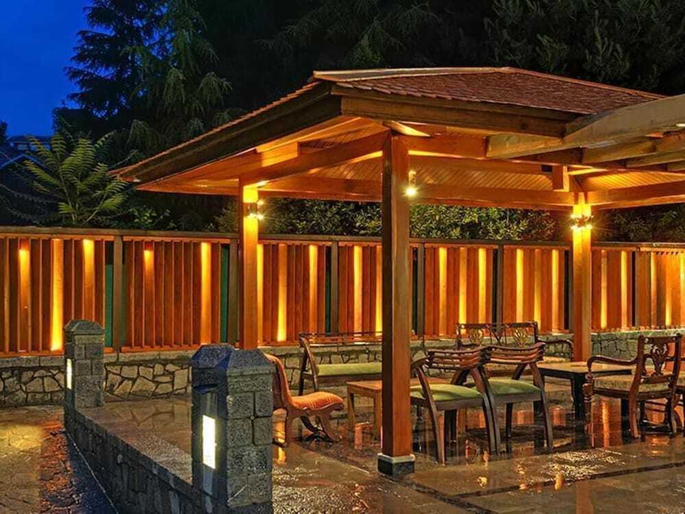 Шринагар: Fortune Resort Heevan