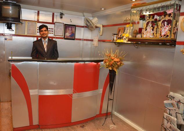 Пуна: Hotel Padmakrishna