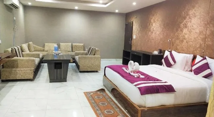 Лакхнау: Syona Residency