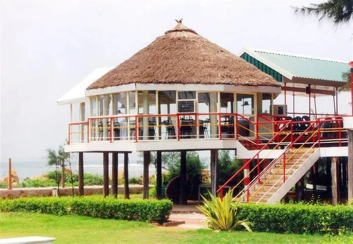 Висакхапатнам: Sai Priya Beach Resort