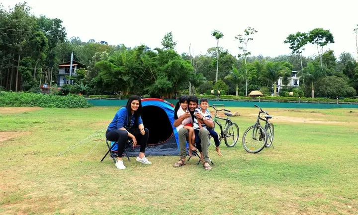Кушалнагар: Coorg Jungle Camp Holiday Resort