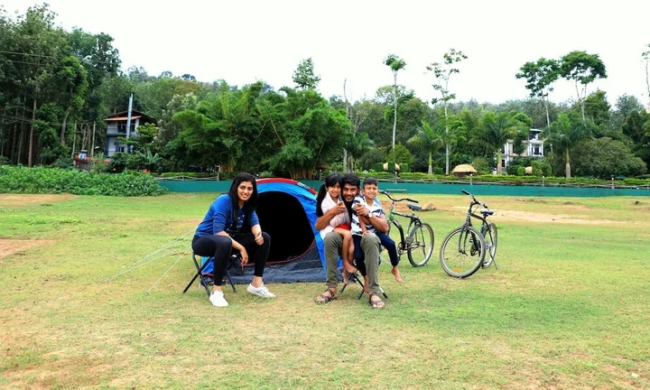 Кушалнагар: Coorg Jungle Camp Holiday Resort