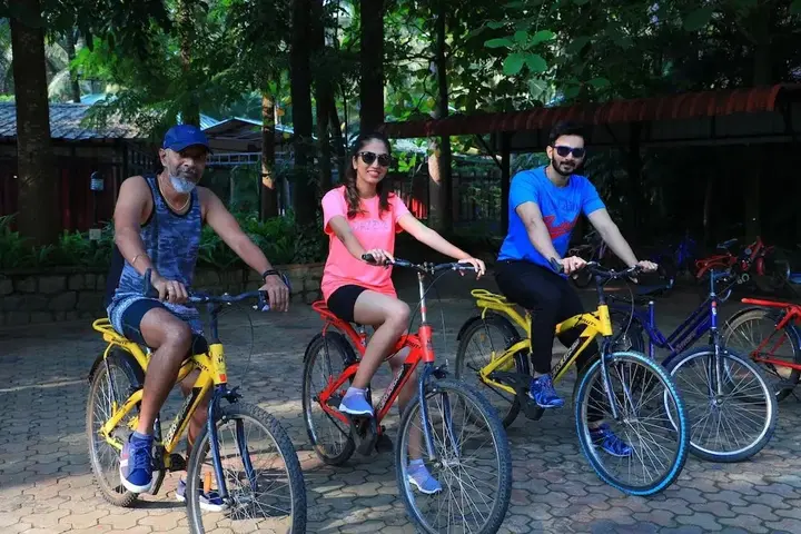 Кушалнагар: Parumpara Holiday Resort