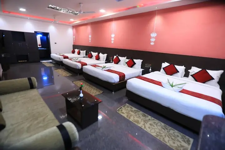 Кушалнагар: Parumpara Holiday Resort
