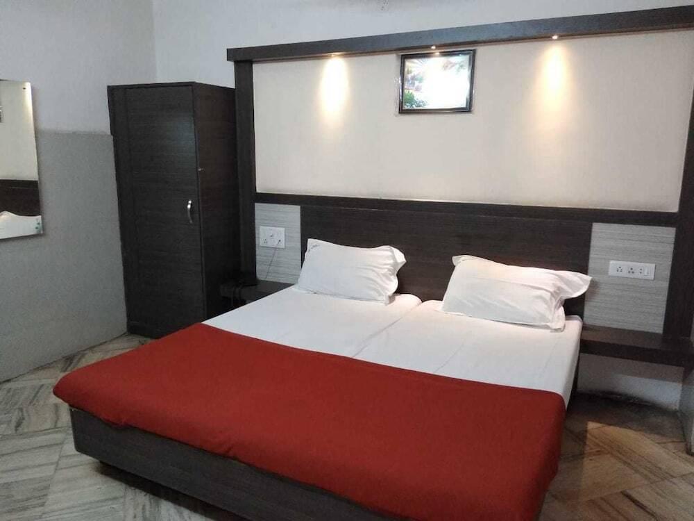Висакхапатнам: Fabhotel Sai National
