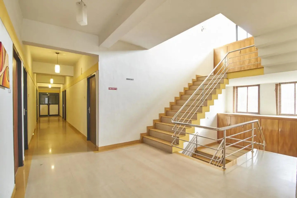 Cherthala: Hotel Karthiyayini