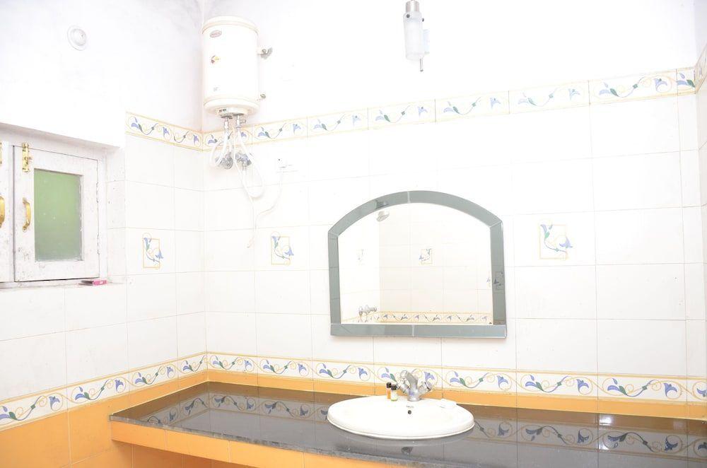 Наинитал: Lake Retreat Bhimtal