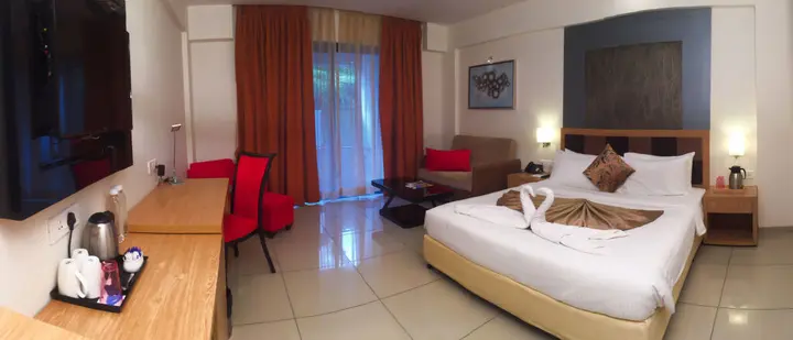 Нашик: Club Mahindra Hatgad