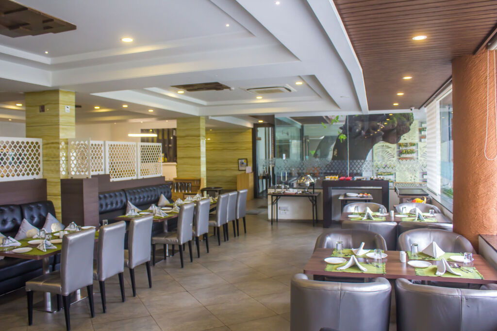 Нашик: Club Mahindra Hatgad