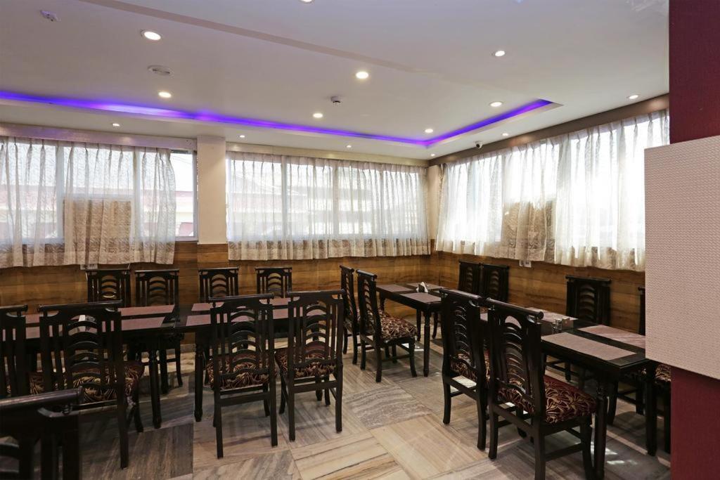 Колката: Hotel Diamond Plaza