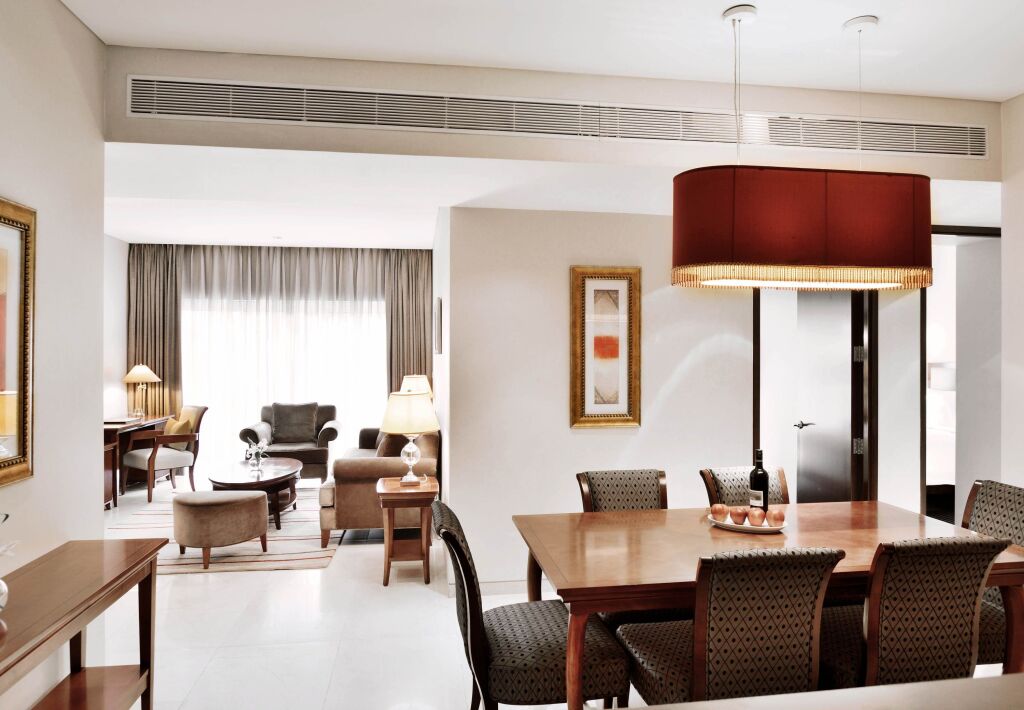 Пуна: Marriott Suites Pune