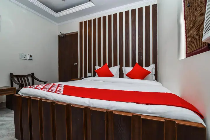 Нью-Дели: OYO Flagship 14620 Kabila Karol Bagh
