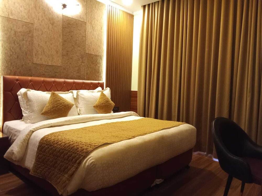 Недумбассери: Saj Earth Resort
