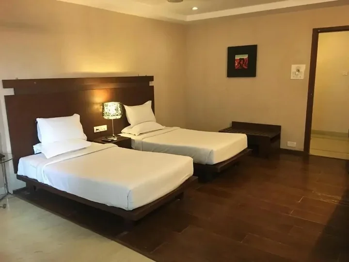 Джорхат: Hotel MD's Continental