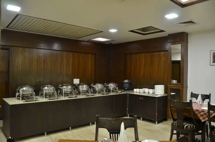 Катра: Best Western Bhawani'z Paradise