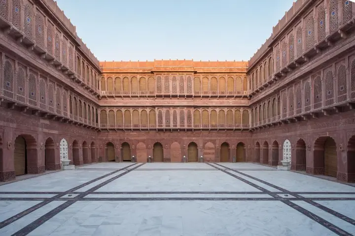Биканер: Narendra Bhawan Bikaner