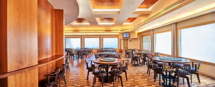 Мумбаи: Eskay Resorts