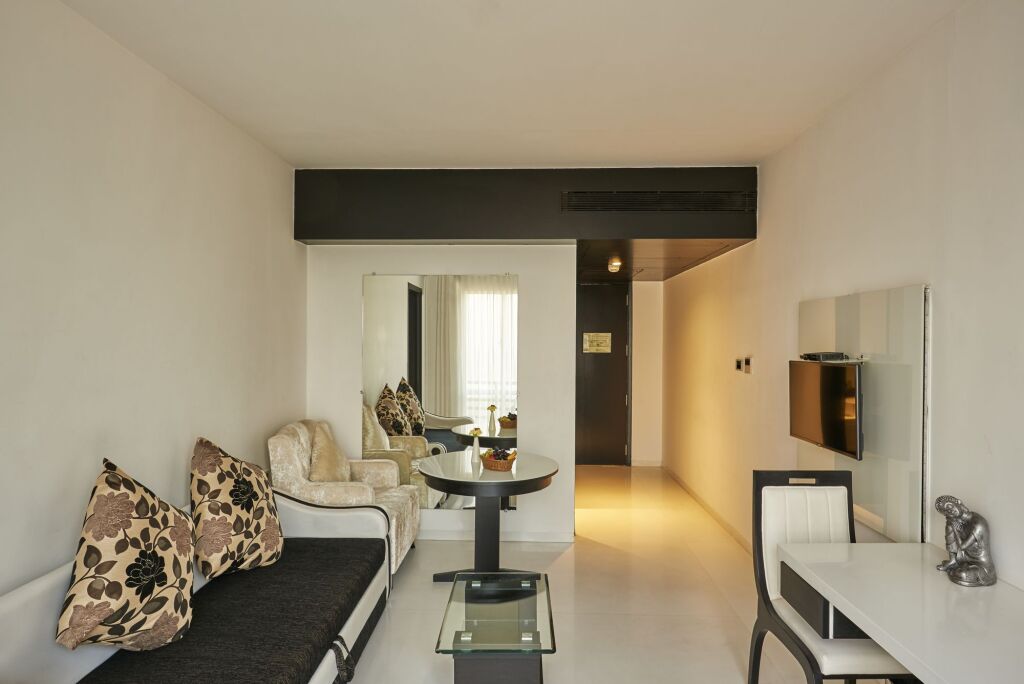 Мумбаи: Eskay Resorts