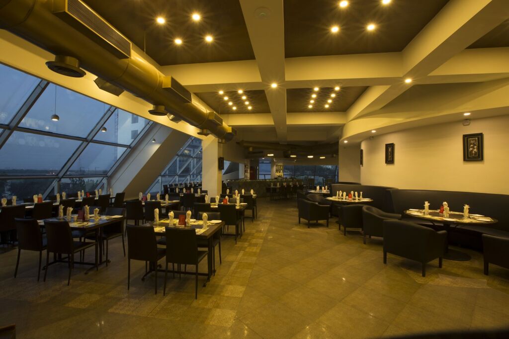 Мумбаи: Eskay Resorts