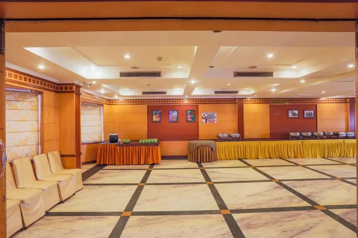 Ченнаи: Hotel Grand Palace Chennai