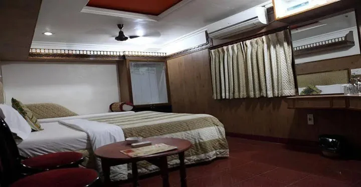 Ченнаи: Hotel Nandini Palace