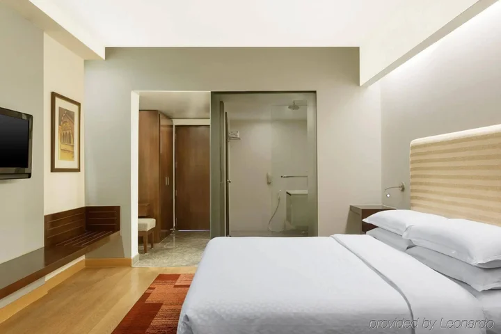Джайпур: Four Points by Sheraton Jaipur, City Square