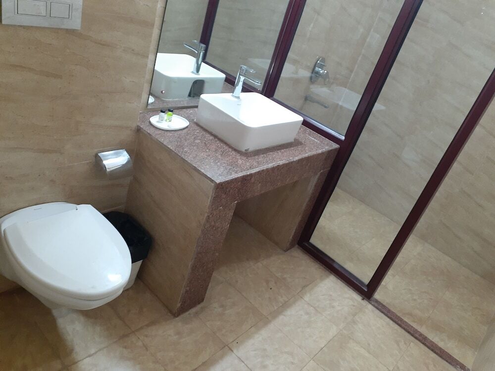 Ачрол: Sunrise Health Resort