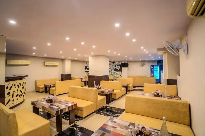 Джайпур: Polo Victory Palace