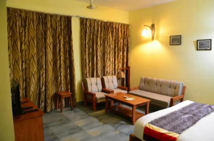 Крепость Ramnagar: Corbett Heaven Resort