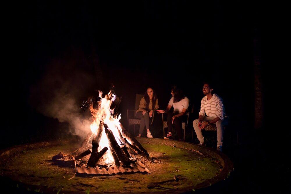Полибетта: Ama Plantation Trails , Coorg