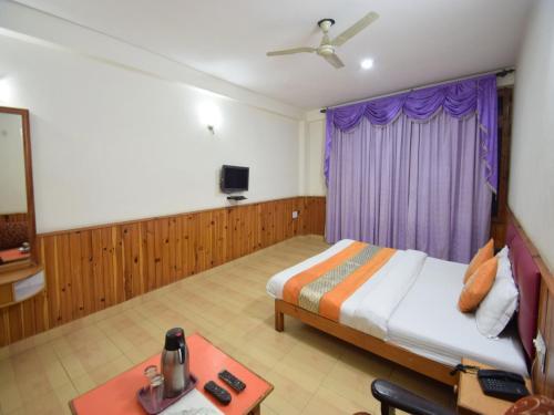Манали: OYO Premium Naggar Road Manali