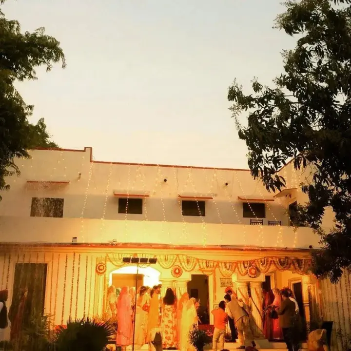 Нимаж: Rawla Bagh