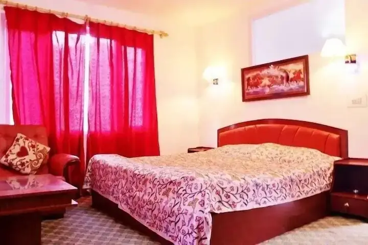 Каргил: Hotel Greenland