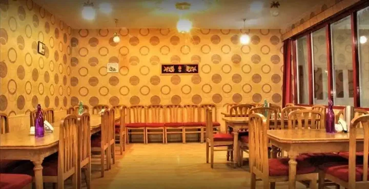 Каргил: Hotel Greenland