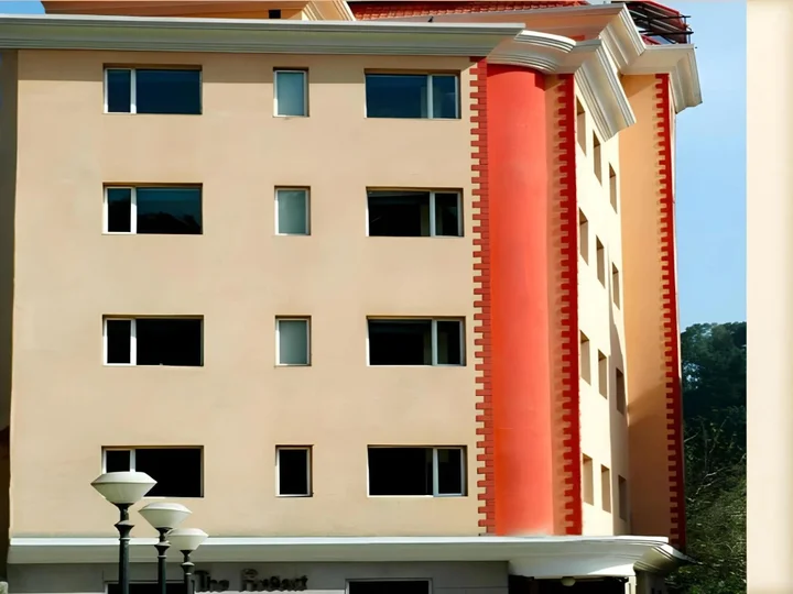 Ревалсар: The Regent Palms Hotel