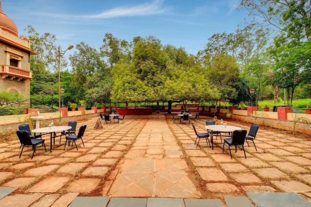 Хоспет: WelcomHeritage Shivavilas Palace