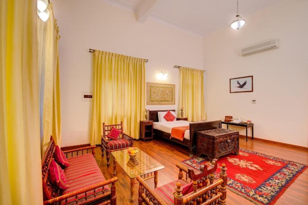 Хоспет: WelcomHeritage Shivavilas Palace