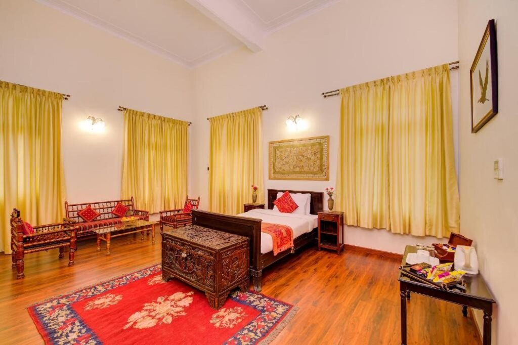Хоспет: WelcomHeritage Shivavilas Palace